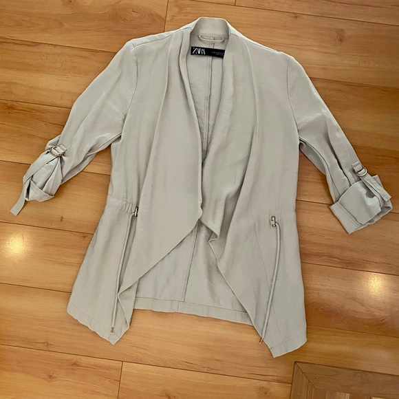 Zara Relaxed Fit Drawstring Jacket | Size XS - Picture 3 of 13